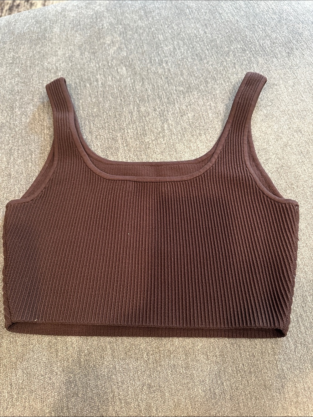 Babaton cropped rib tank - Picture 6 of 6